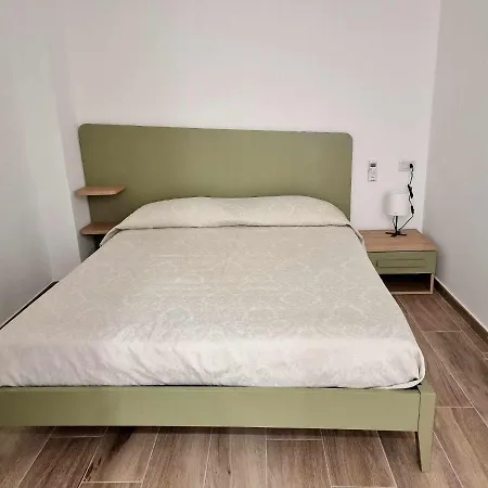 La Casa Di Enzo 30 Mt Dal Mare 3* Tre Fontane