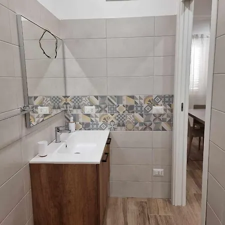 Pensión La Casa Di Enzo 30 Mt Dal Mare 3*