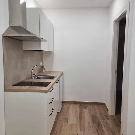 La Casa Di Enzo 30 Mt Dal Mare Pensión 3*